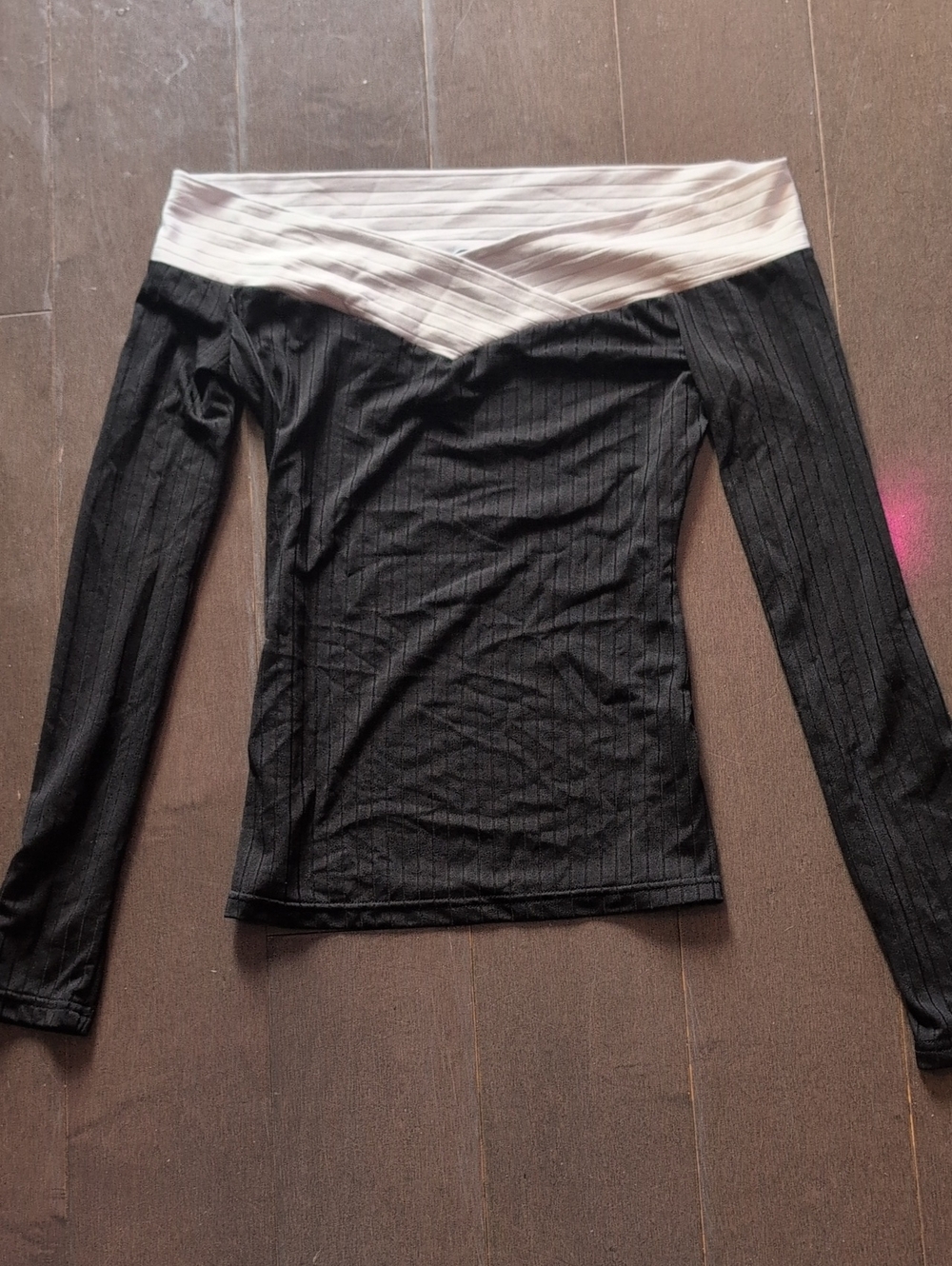 Black Off-Shoulder Long Sleeve Top